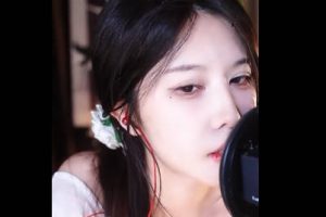 抱抱er 舔耳（25.03.27~1）