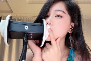 要抱好顶 ASMR 舔耳 漂亮（25.10.24~1）